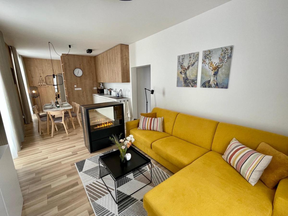 Kubinska Hola - Apartmany Hillside Point Dolny Kubin Esterno foto